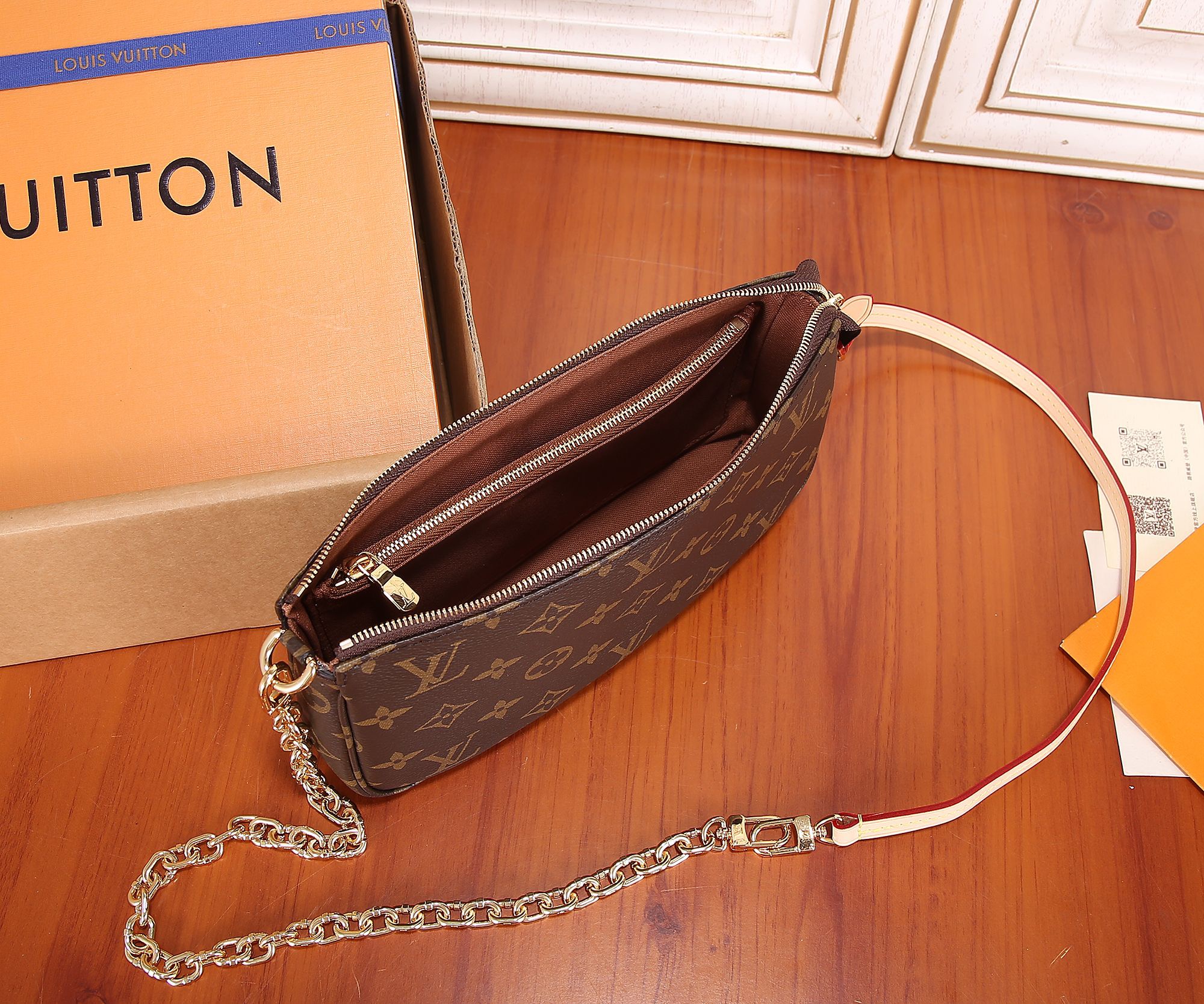 Louis Vuitton M82766 Pochette Accessoires Women Bags Size 23.5*13.5*4cm