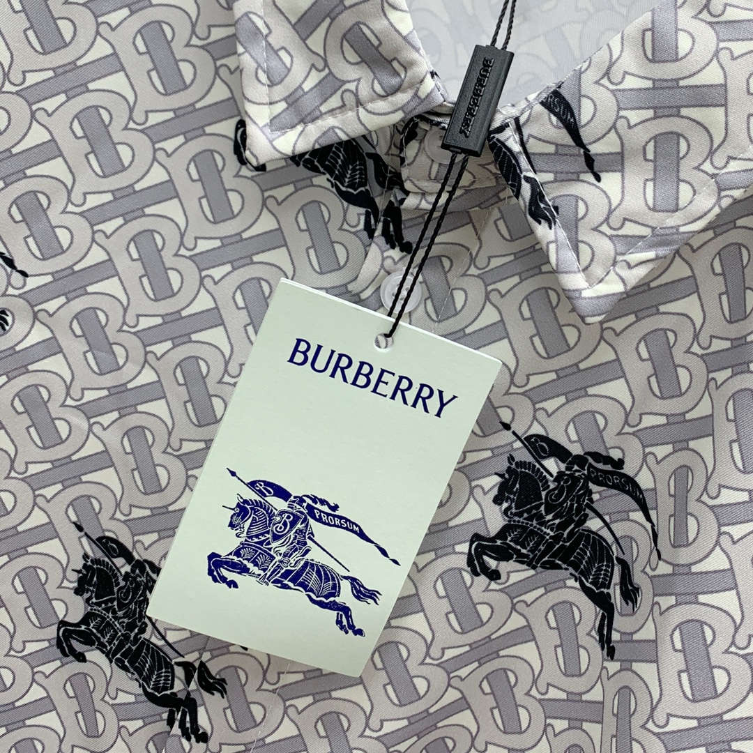 Burberry Sommeranzug Size M-XXL