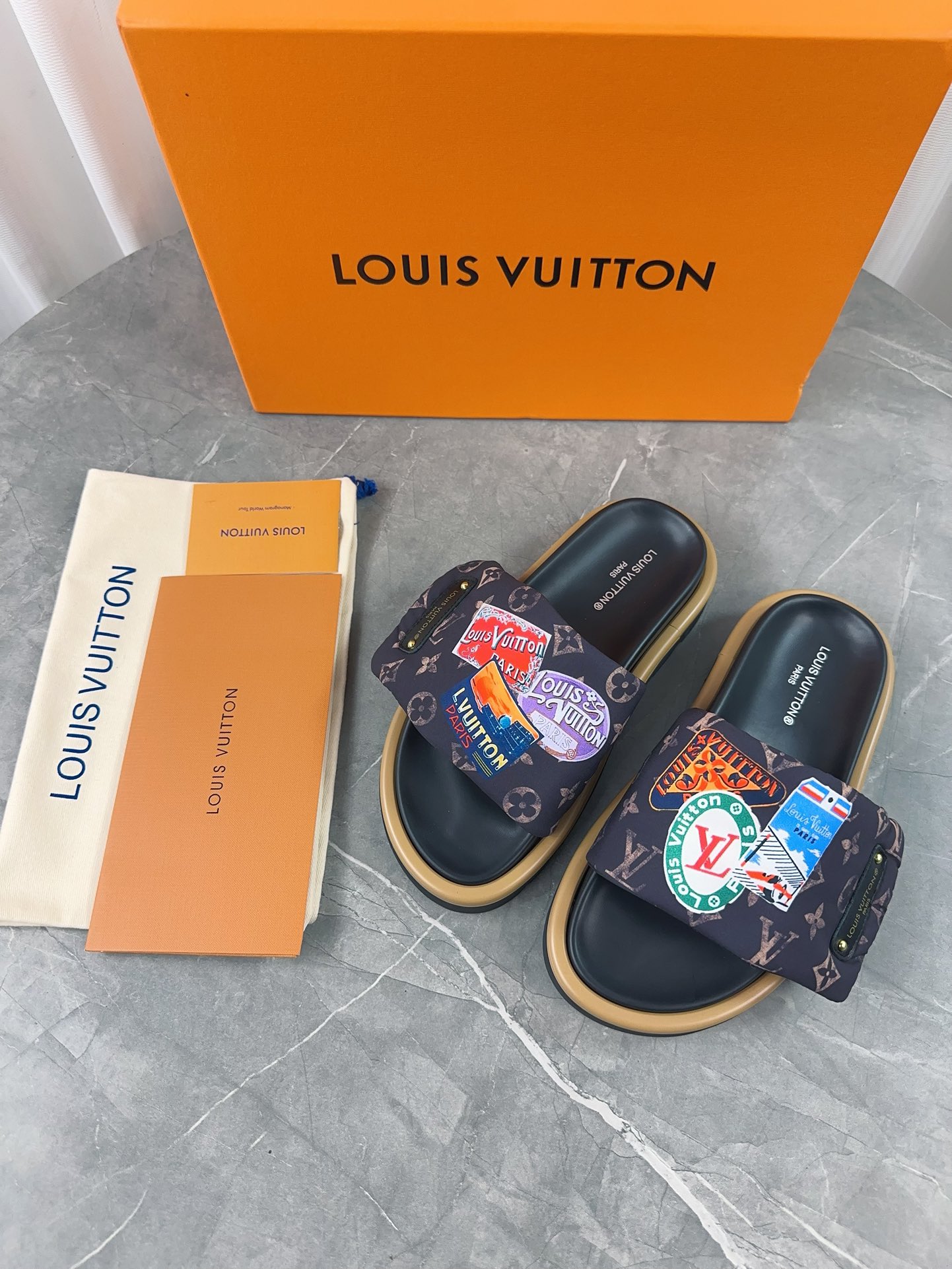 Louis Vuitton 2024ss Pool Pillow Comfort Slippers Size 36-45