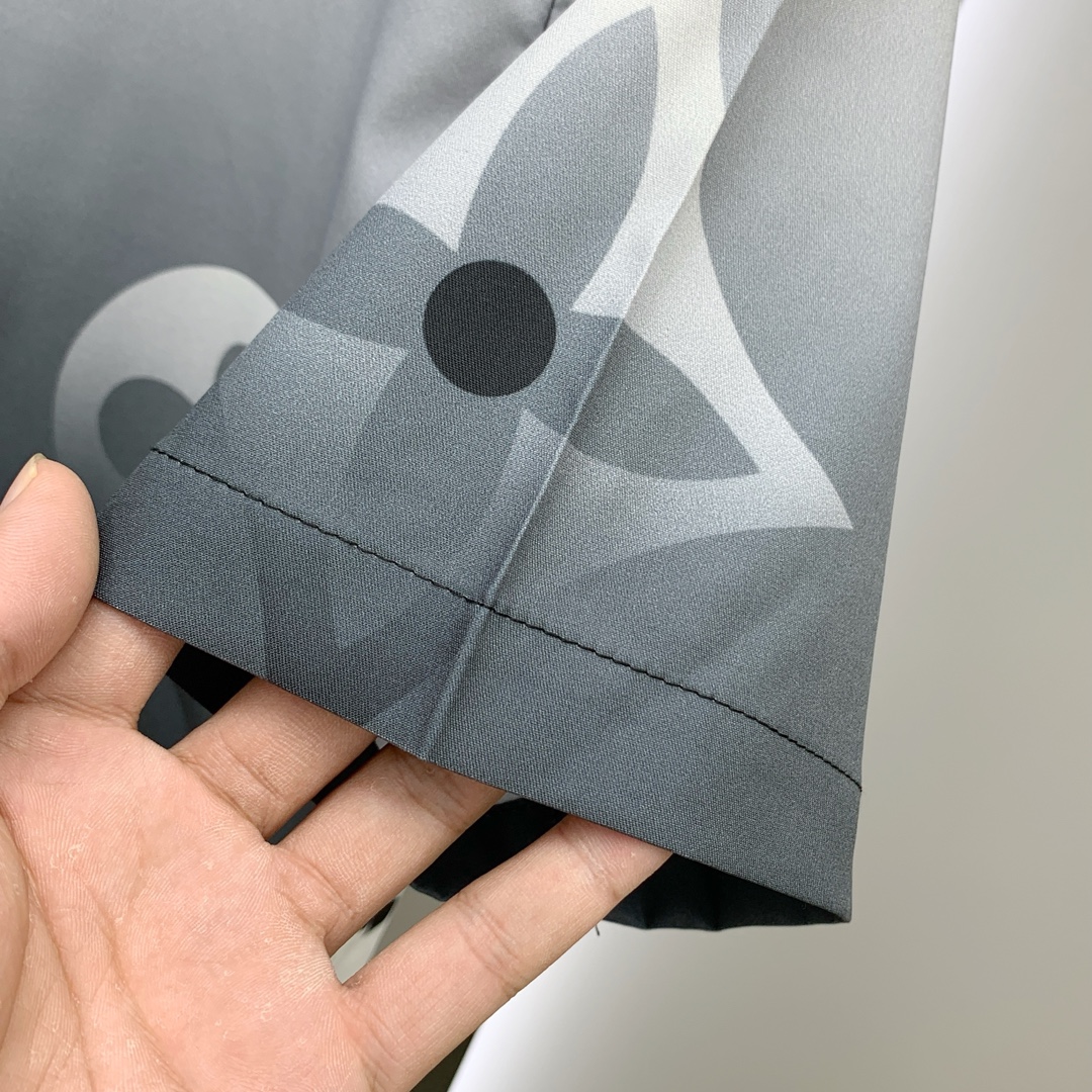 Louis Vuitton Sommeranzug Size M-XXL