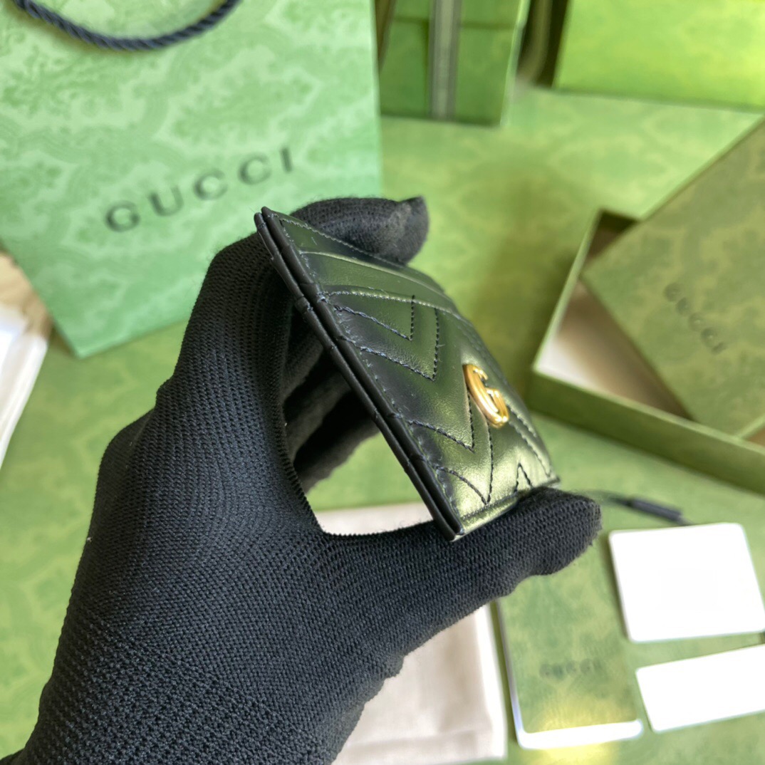 Gucci GG Marmont card case Size 10*7cm Style: 443127