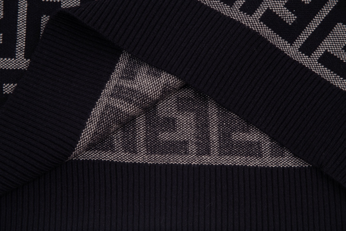 Fendi Unisex Sweatshirt Size S-XXL