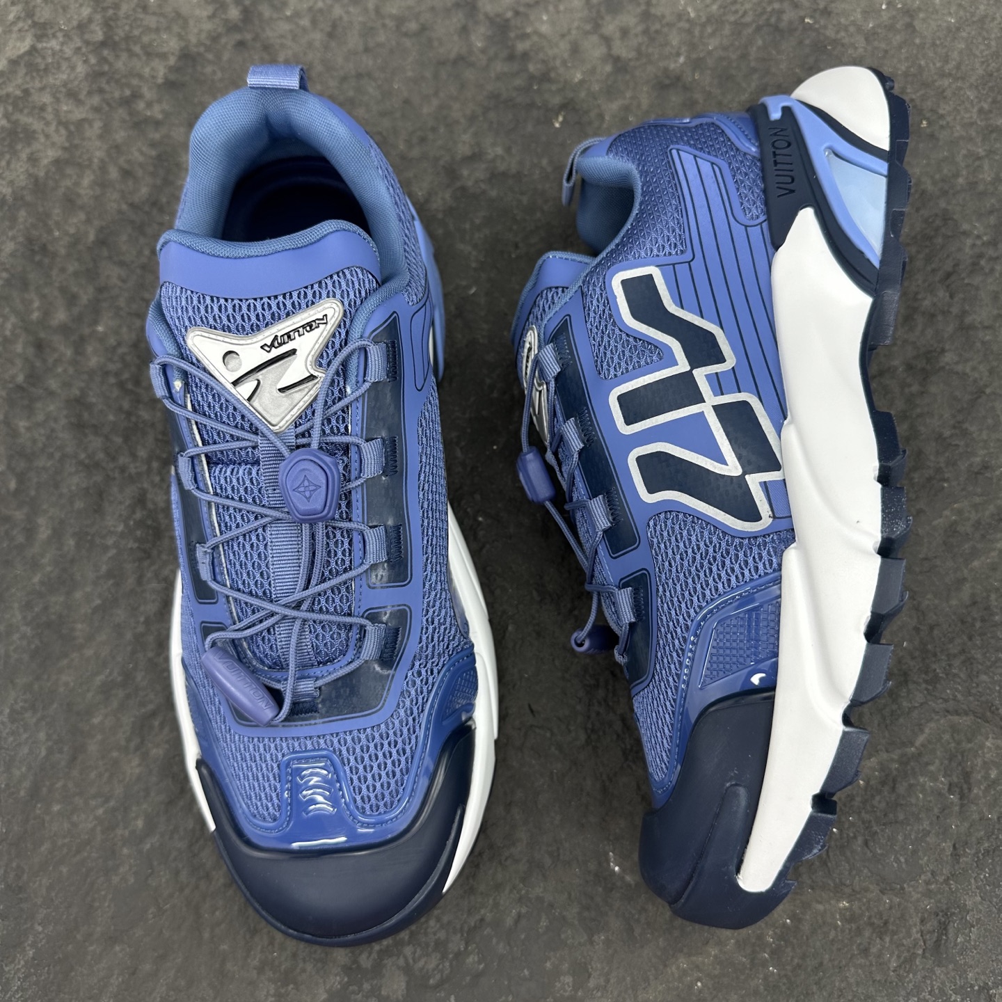 Louis Vuitton LV Runner Tatic Sneaker Size 38-46