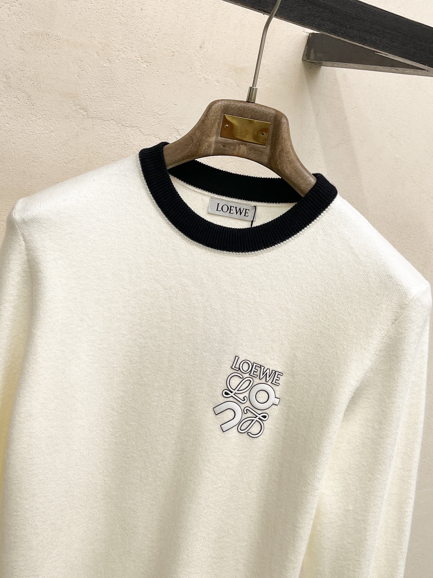 LoeweUnisex Sweatshirt Size M-XXXL