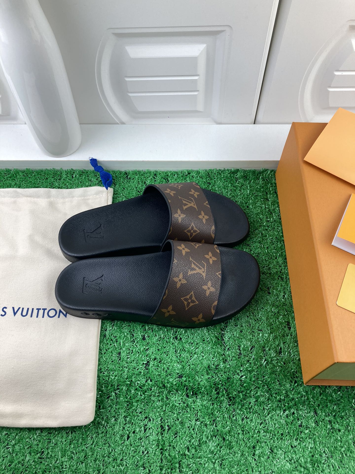 Louis Vuitton 2024ss Candy Series Slippers Size 36-45