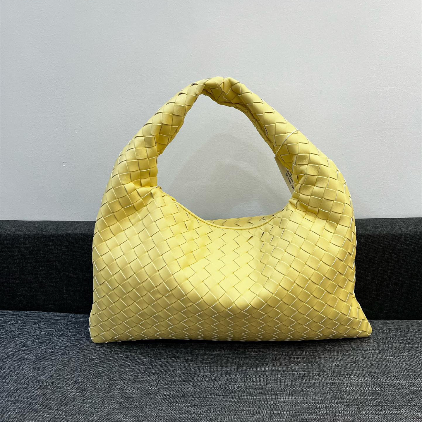 Bottega Veneta HO Shoulder Bags 40*24cm