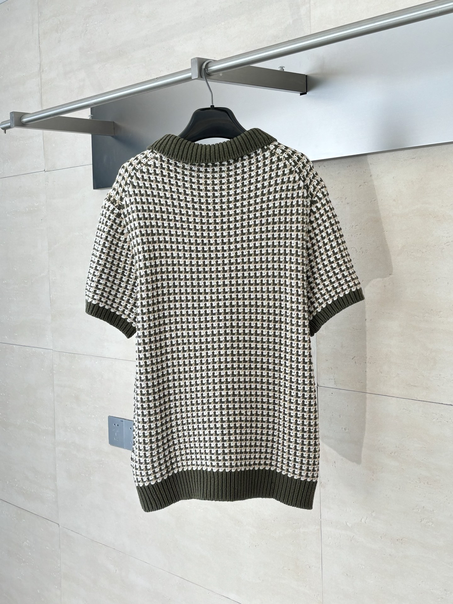 Louis Vuitton Unisex T Shirt Size S-XL