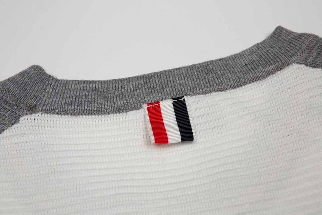 Thom Browne Unisex Sweatshirt Size S-XL