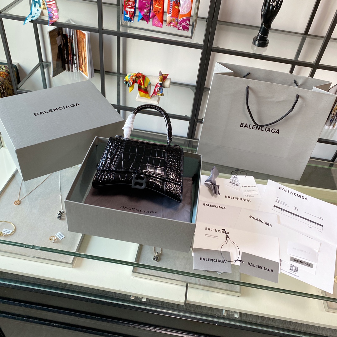 Balenciaga Women Shoulder Bags Handbags 2-Size