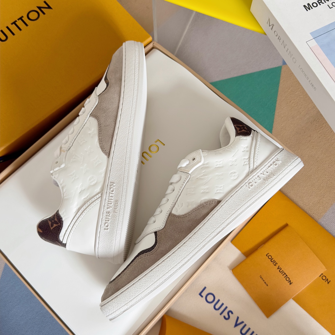 Louis Vuitton LV Stadium Sneaker Size 36-45