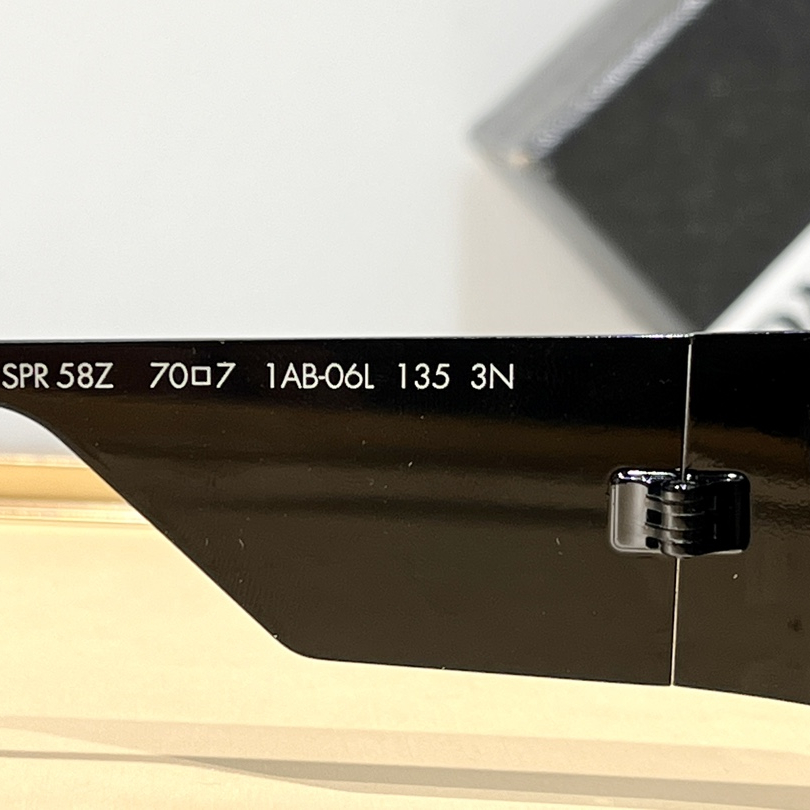 Prada Runway sunglasses SPR58Z