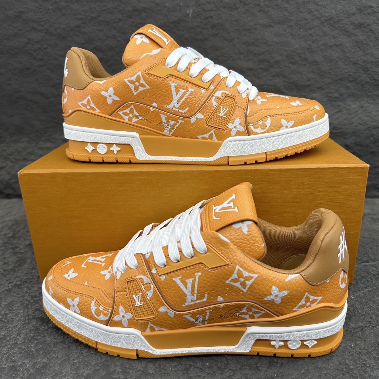 Louis Vuitton LV Trainer Sneaker Size 36-46