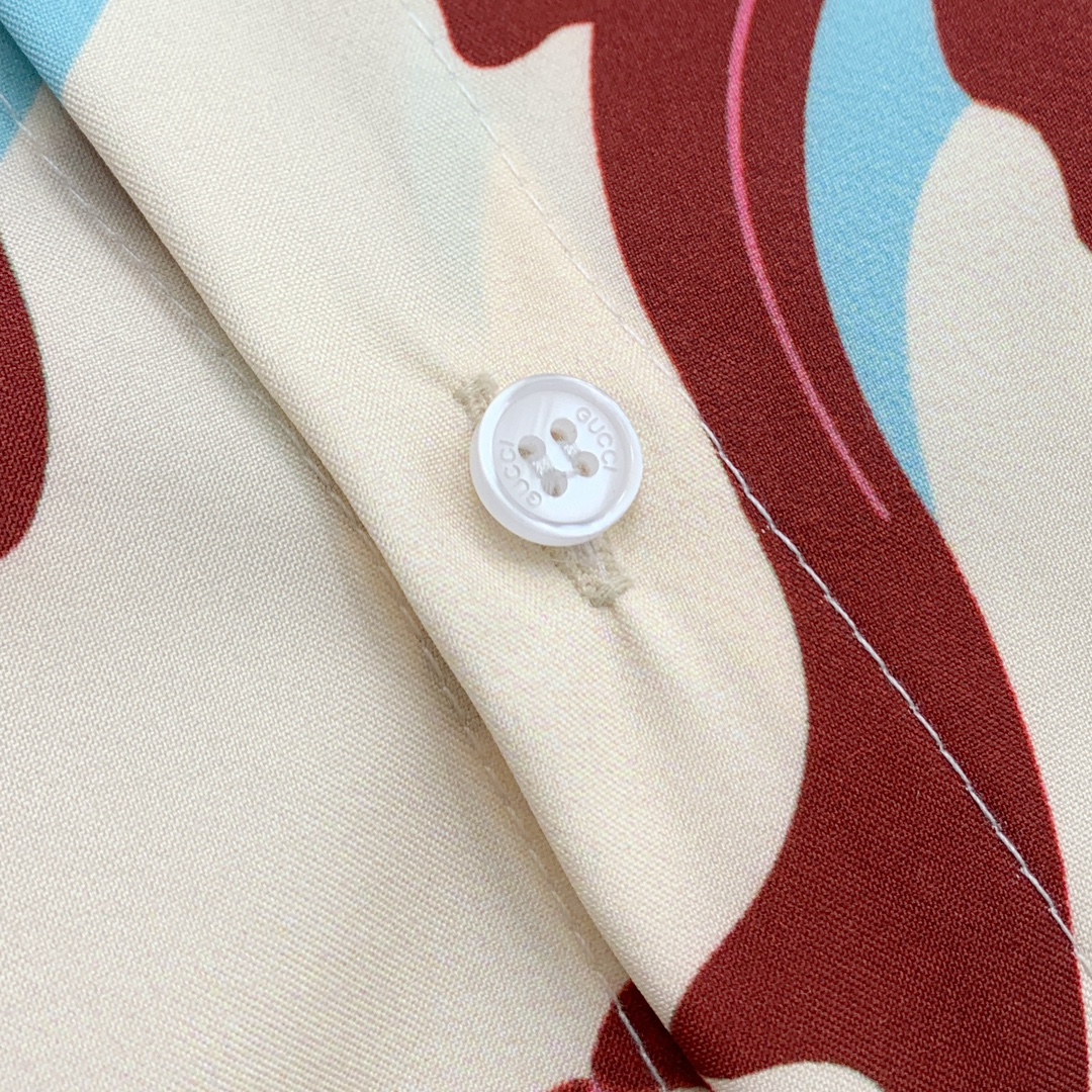 Gucci Sommeranzug Size M-XXL