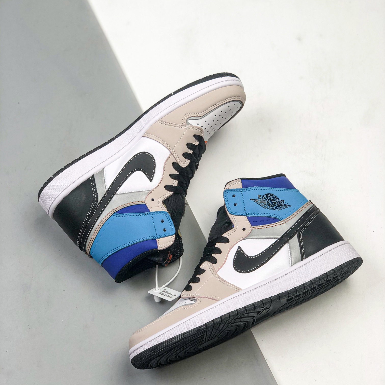 Nike Air Jordan 1 High Top Sneakers Shoes Gr. 36-46