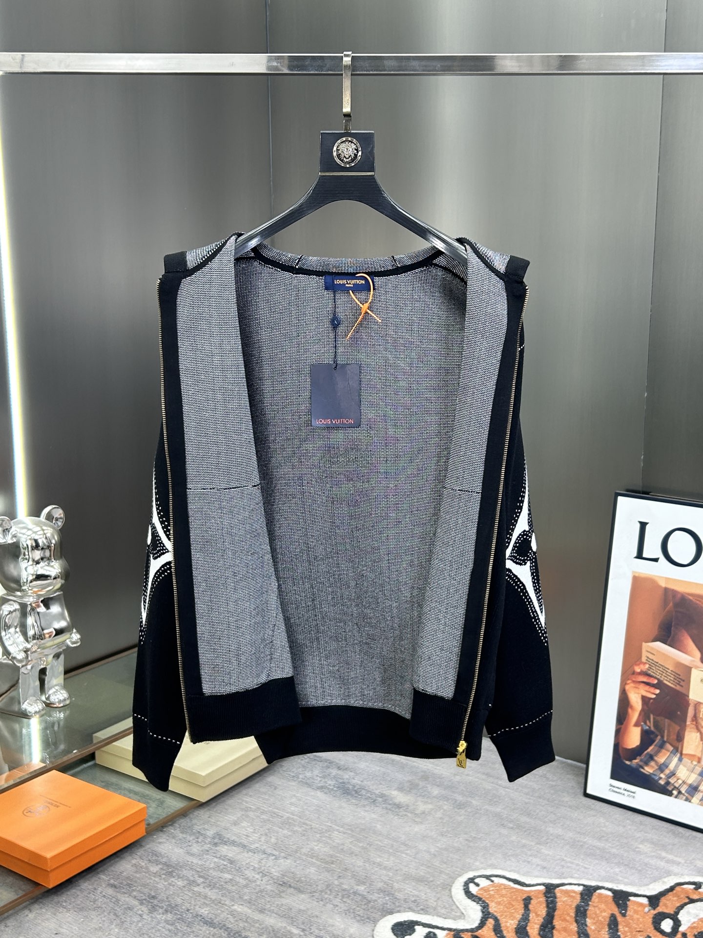 Louis Vuitton Unisex Jacket Size S-XL