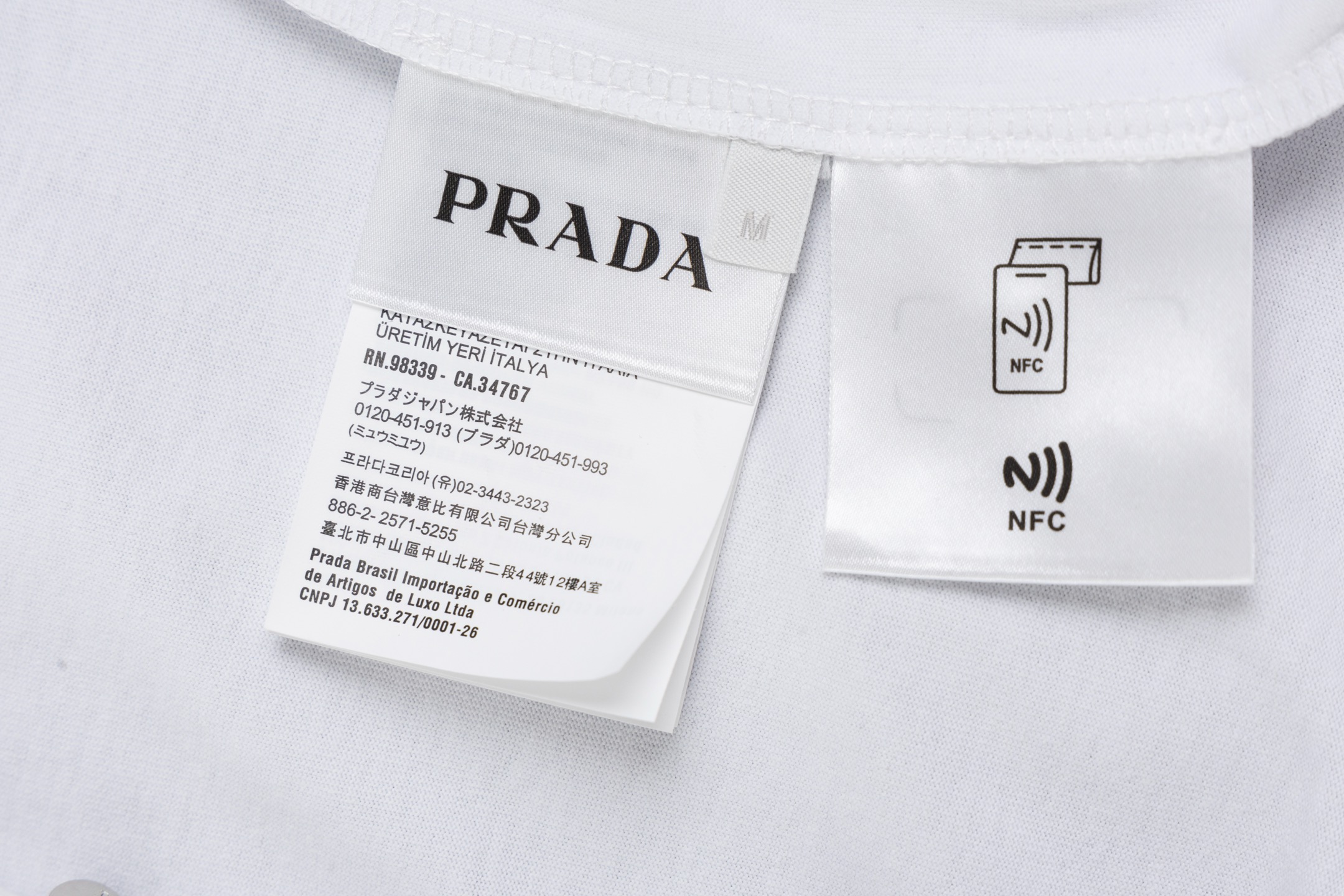 Prada Unisex T Shirt S-XL