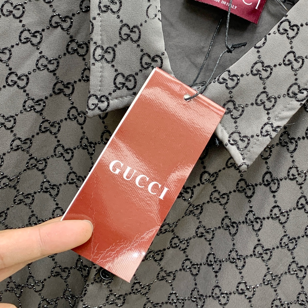 Gucci Sommeranzug Size M-XXL