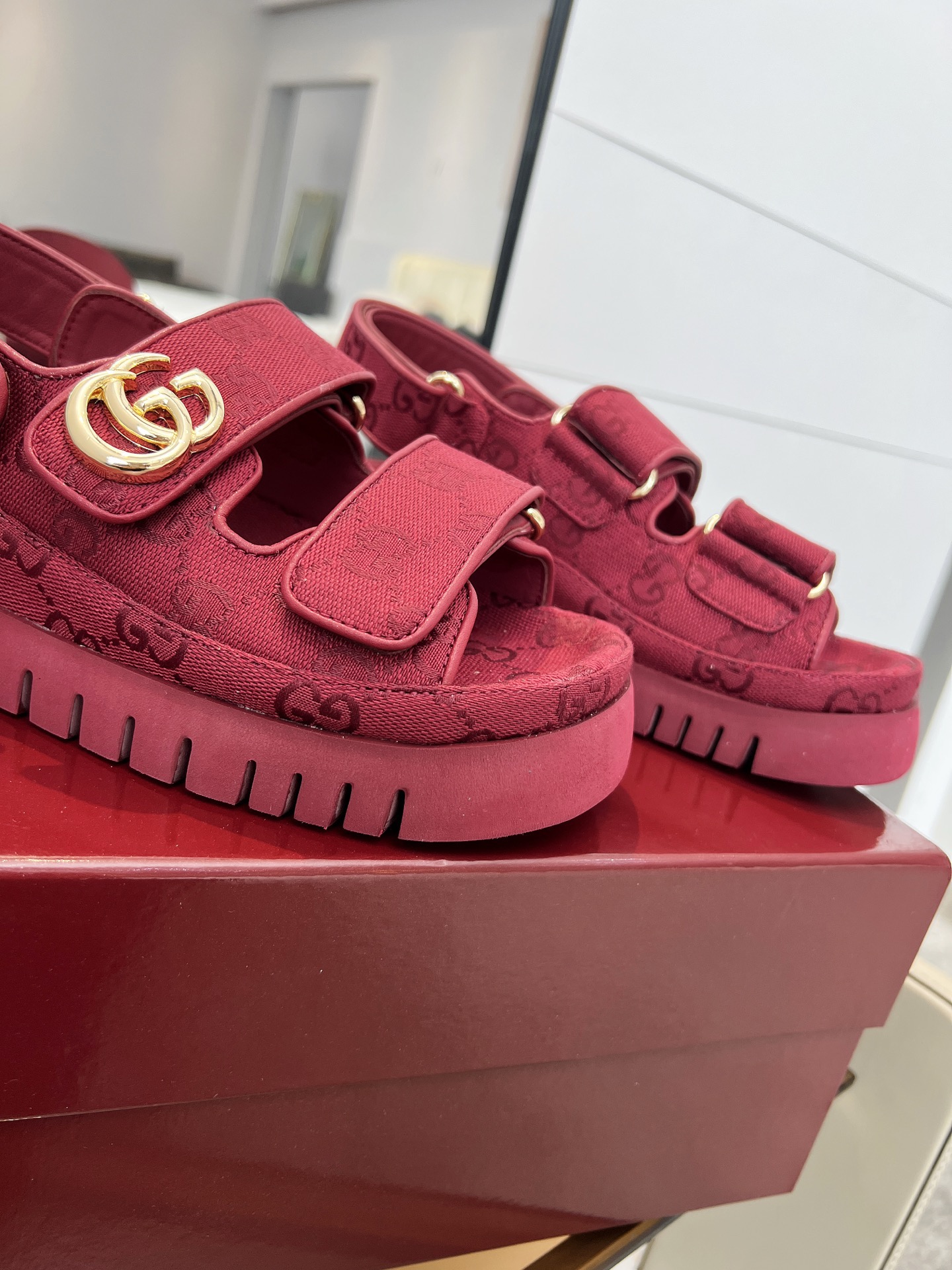 Gucci Women Thick soled Sandals Size 35-41