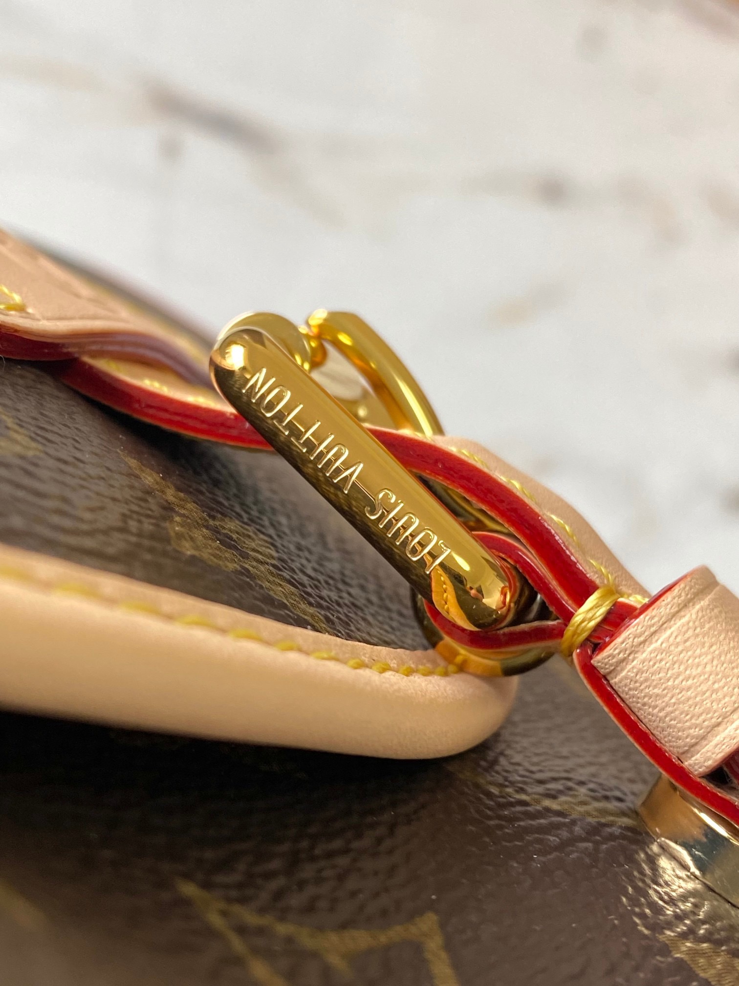 Louis Vuitton M46740 Saumur BB Women Shoulder Bags Size 20*15*7.5cm