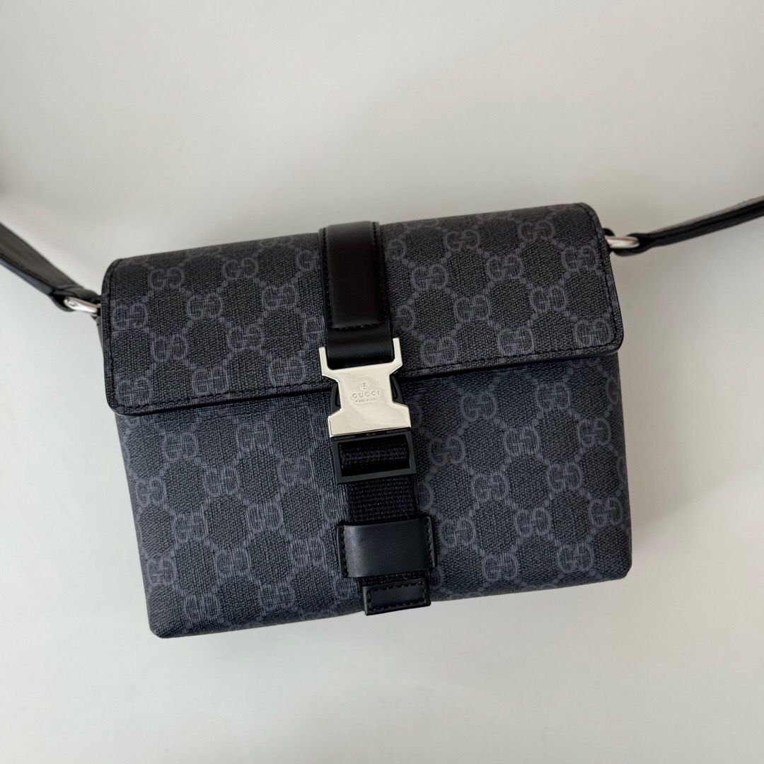 Gucci GGshoulder bag Shoulder Bags Size 18.5*13.5*7cm