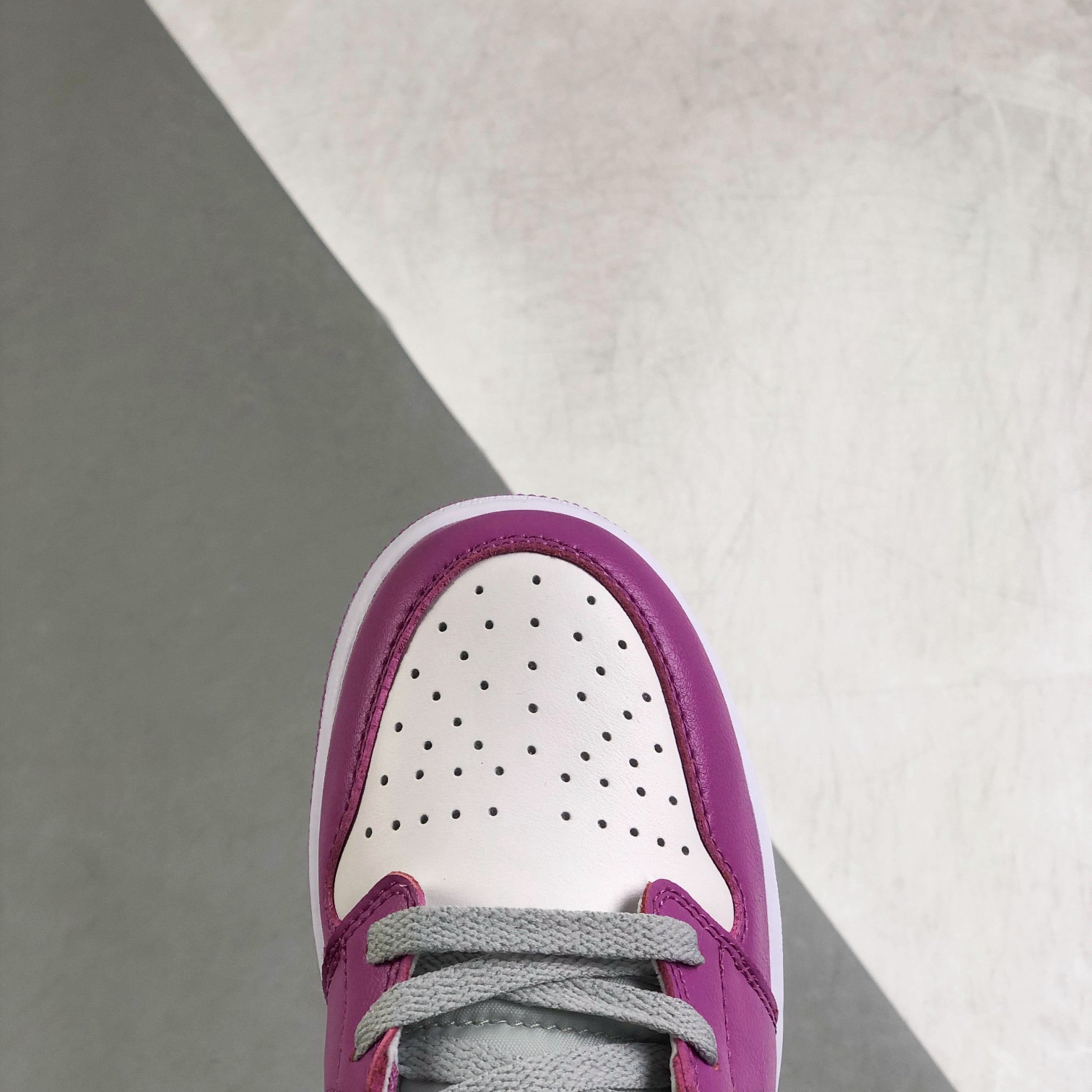 Nike Air Jordan 1 High Top Sneakers Shoes Gr. 36-46