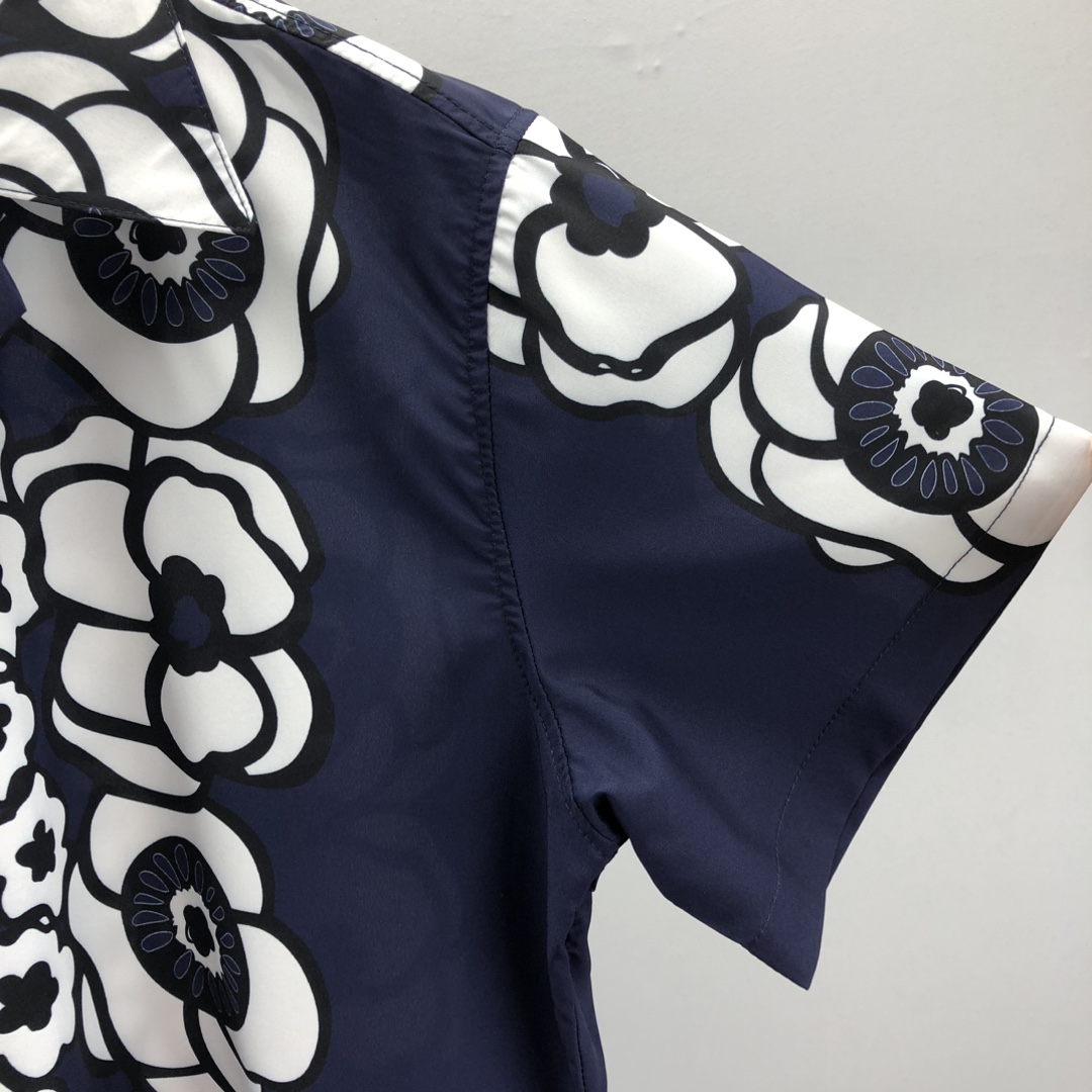 Prada Sommeranzug Size M-XXXL