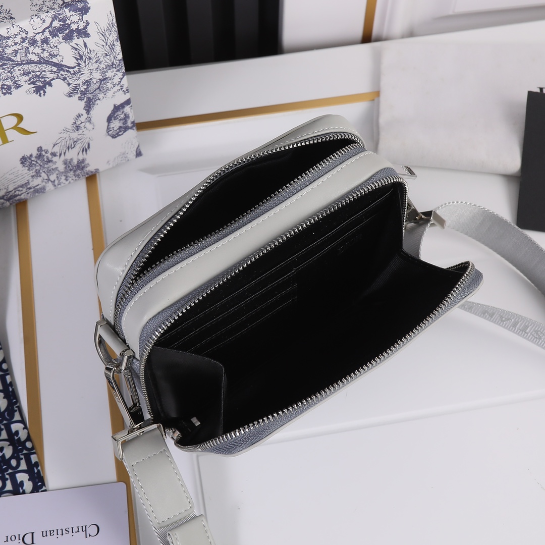 Dior 2022SS Oblique Men Shoulder Bags 17*12*6cm