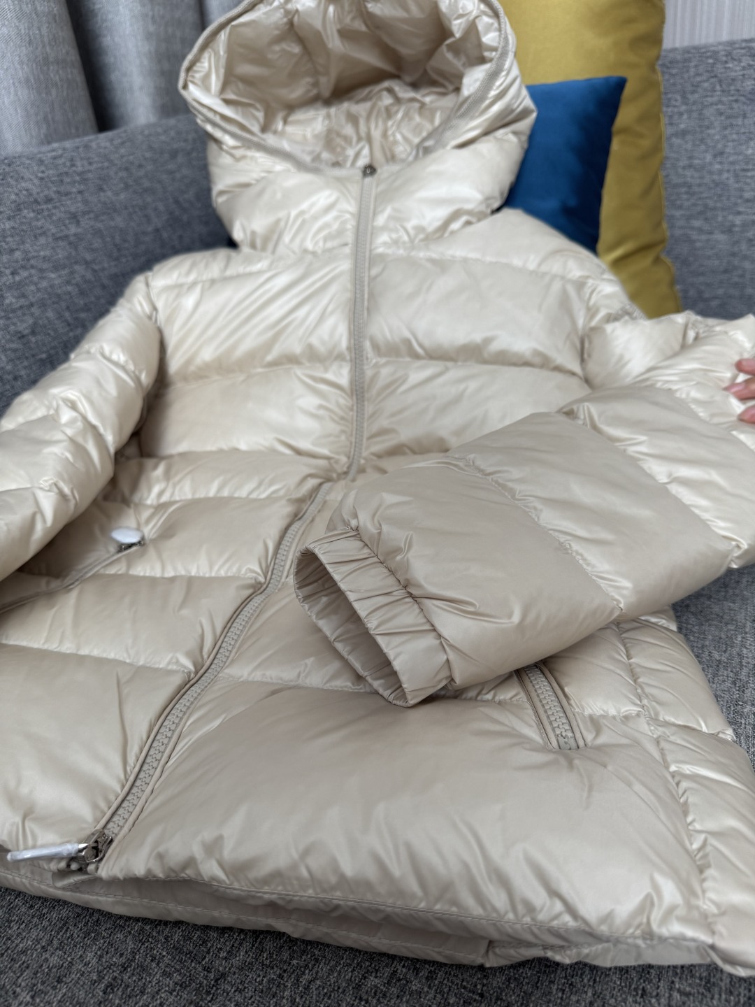 Moncler 25SS GLES Women Down Jacket Size 1-4