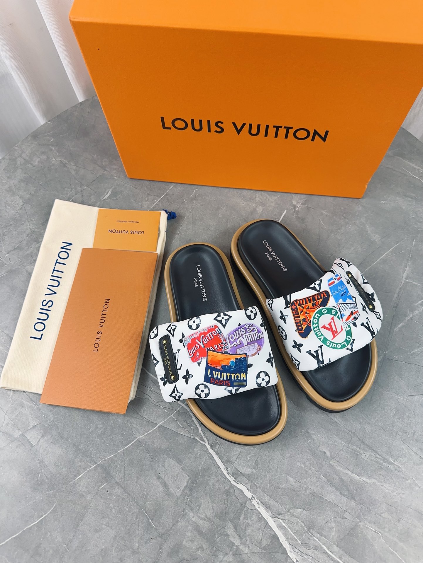 Louis Vuitton 2024ss Pool Pillow Comfort Slippers Size 36-45