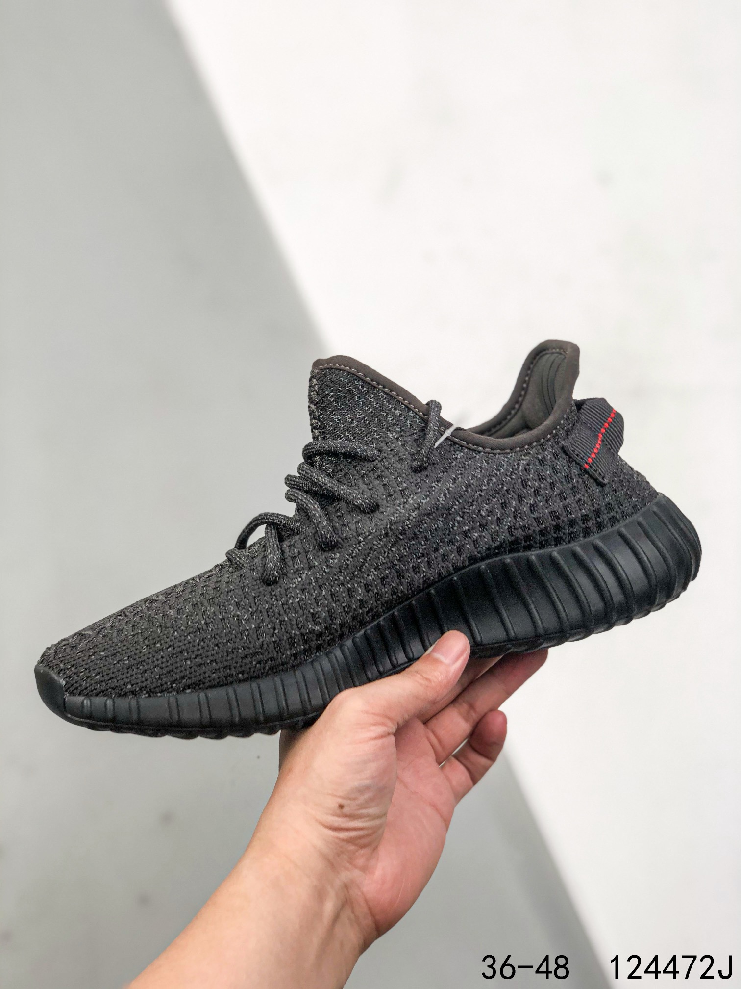 Yeezy 350 Boost 350 V2 Mens/Women Sneakers Shoes Black2 36 - 45