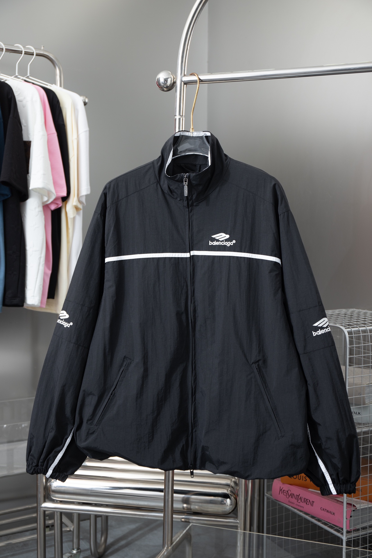 Balenciaga Waterproof jacket Size S-XL