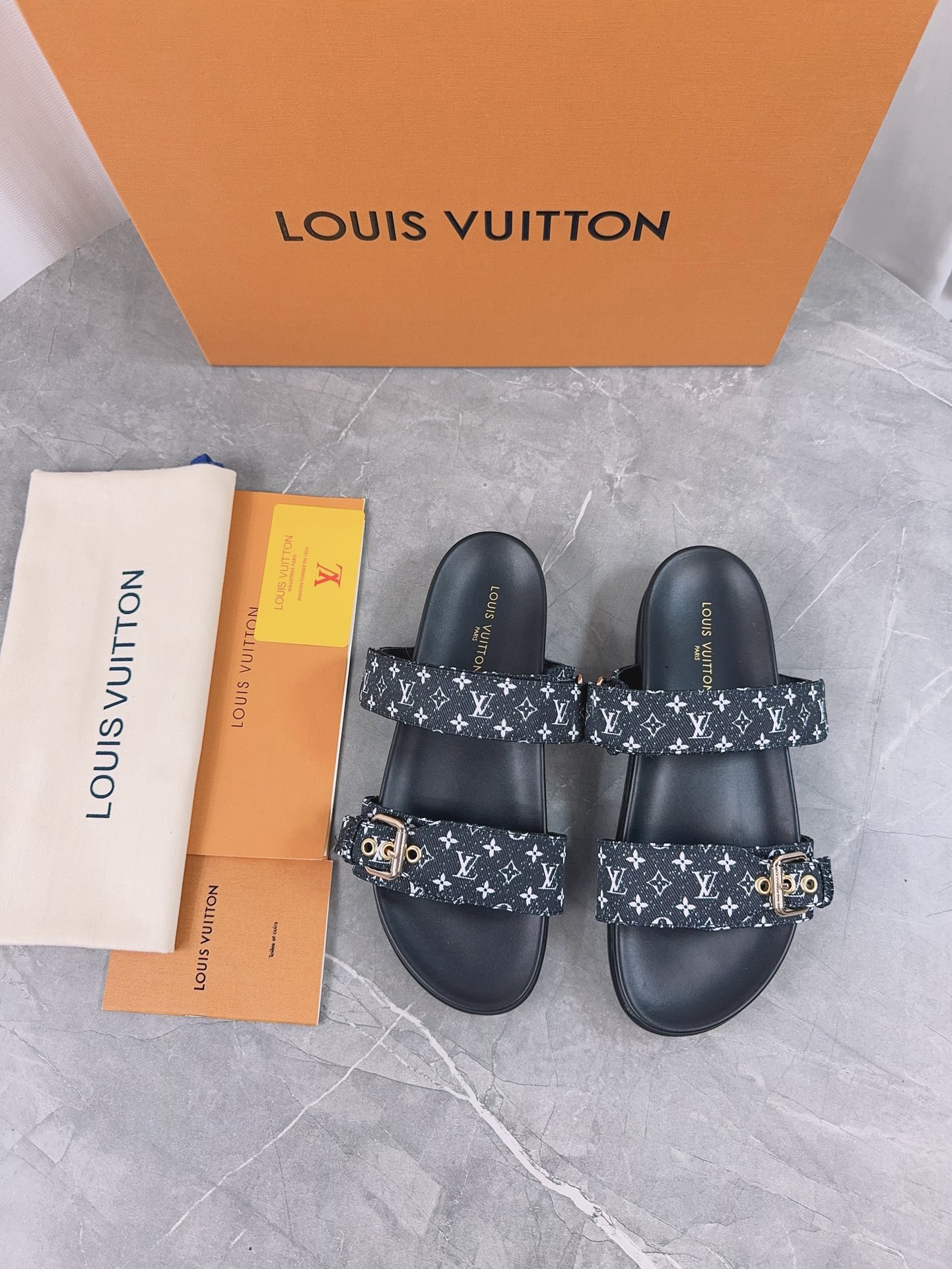 Louis Vuitton Pool Pillow Flat Comfort Slippers Size 36-46
