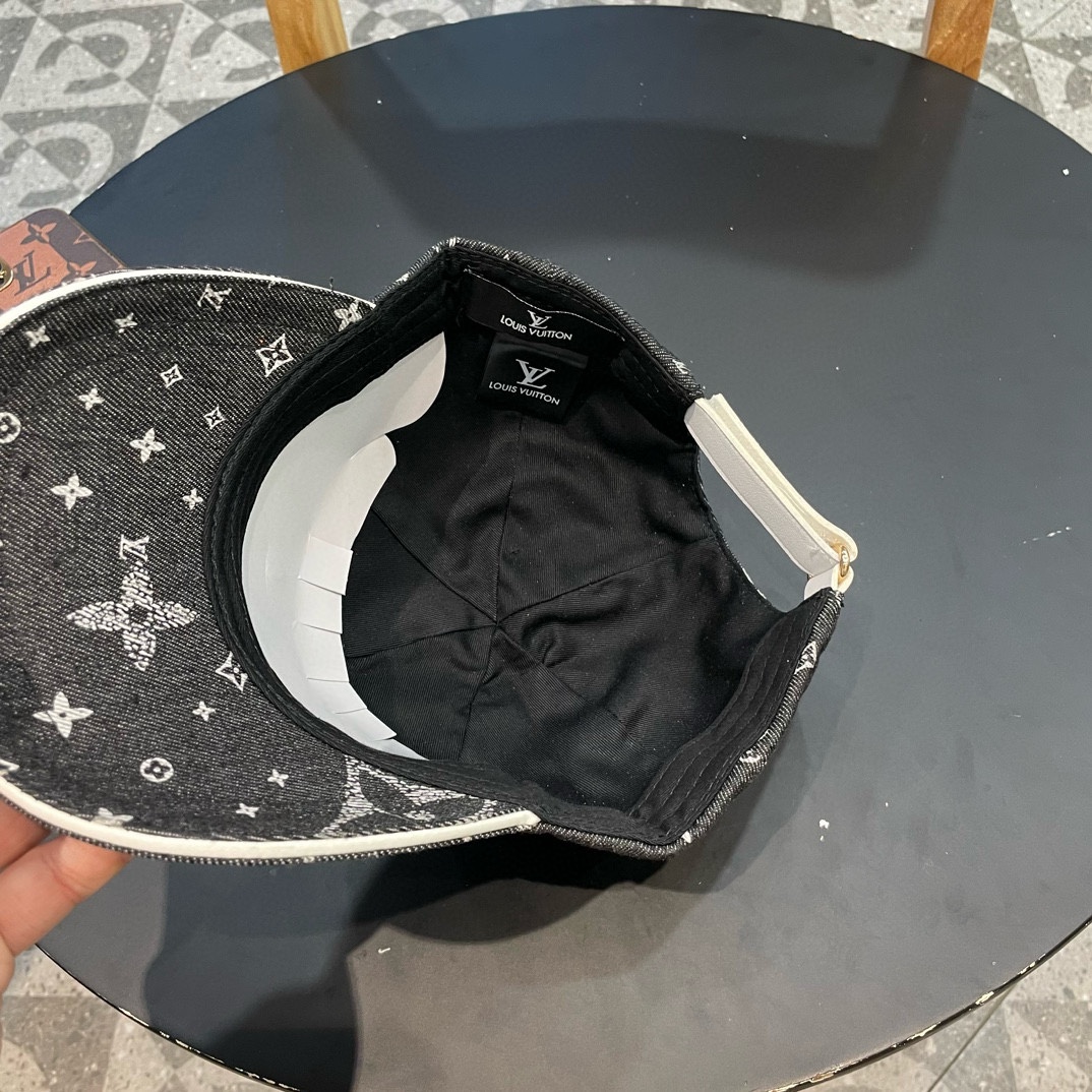 Louis Vuitton Baseball Cap