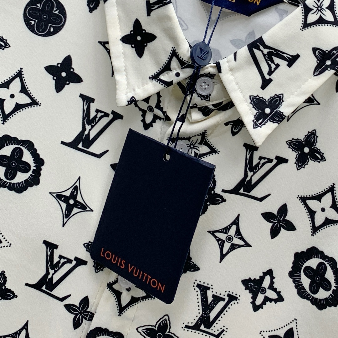 Louis Vuitton Sommeranzug Size M-XXL