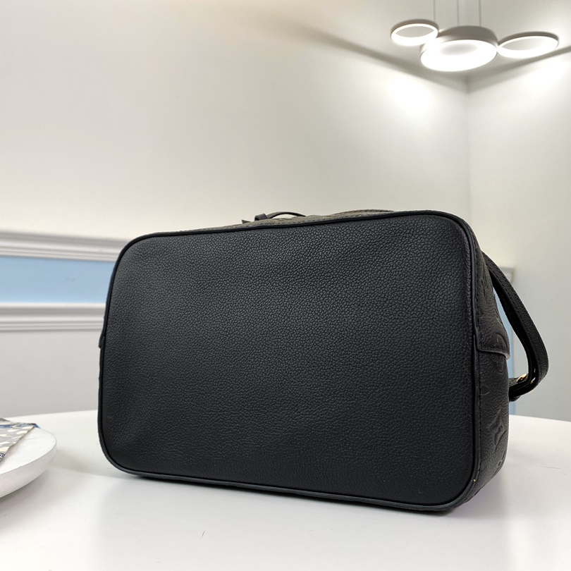 Louis Vuitton M45256 NéoNoé Women Bags Size 27*26*22cm