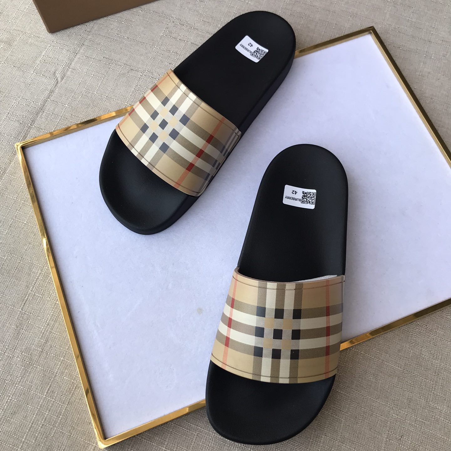 Burberry Mens Women Sandals Gr. 36-46