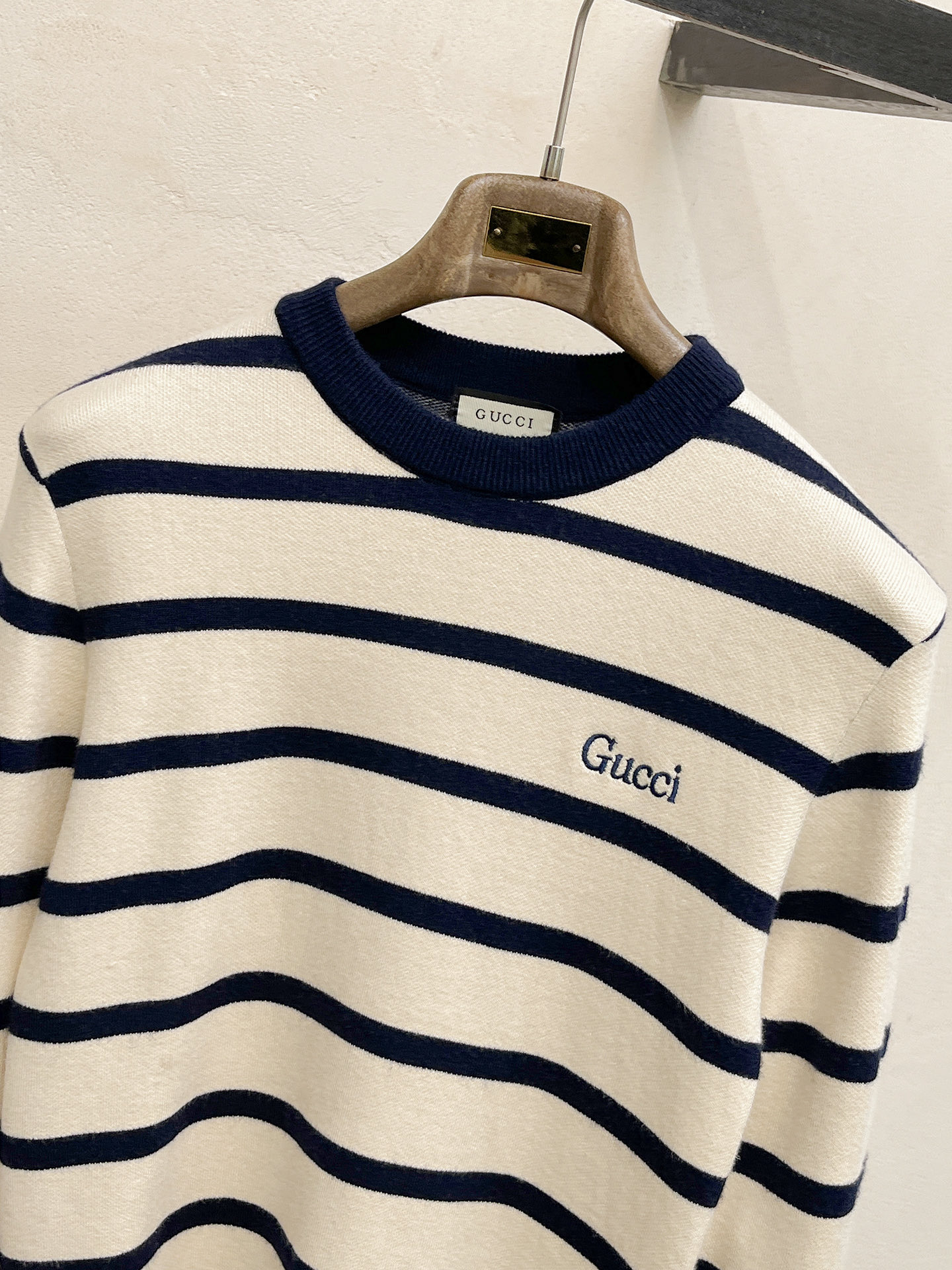 Gucci Unisex Sweatshirt Size M-XXXL