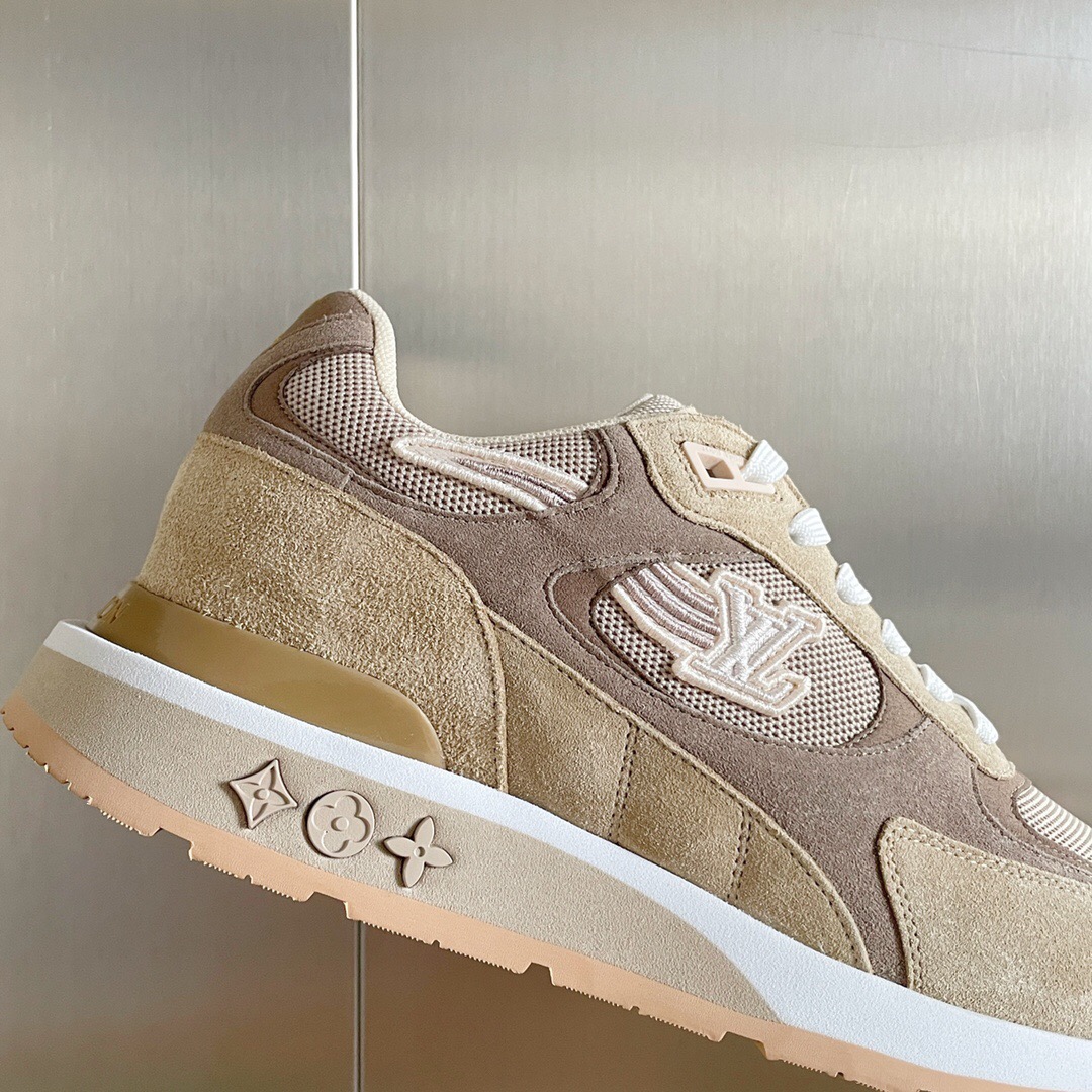 Louis Vuitton Run Away Sneaker Size 40-45