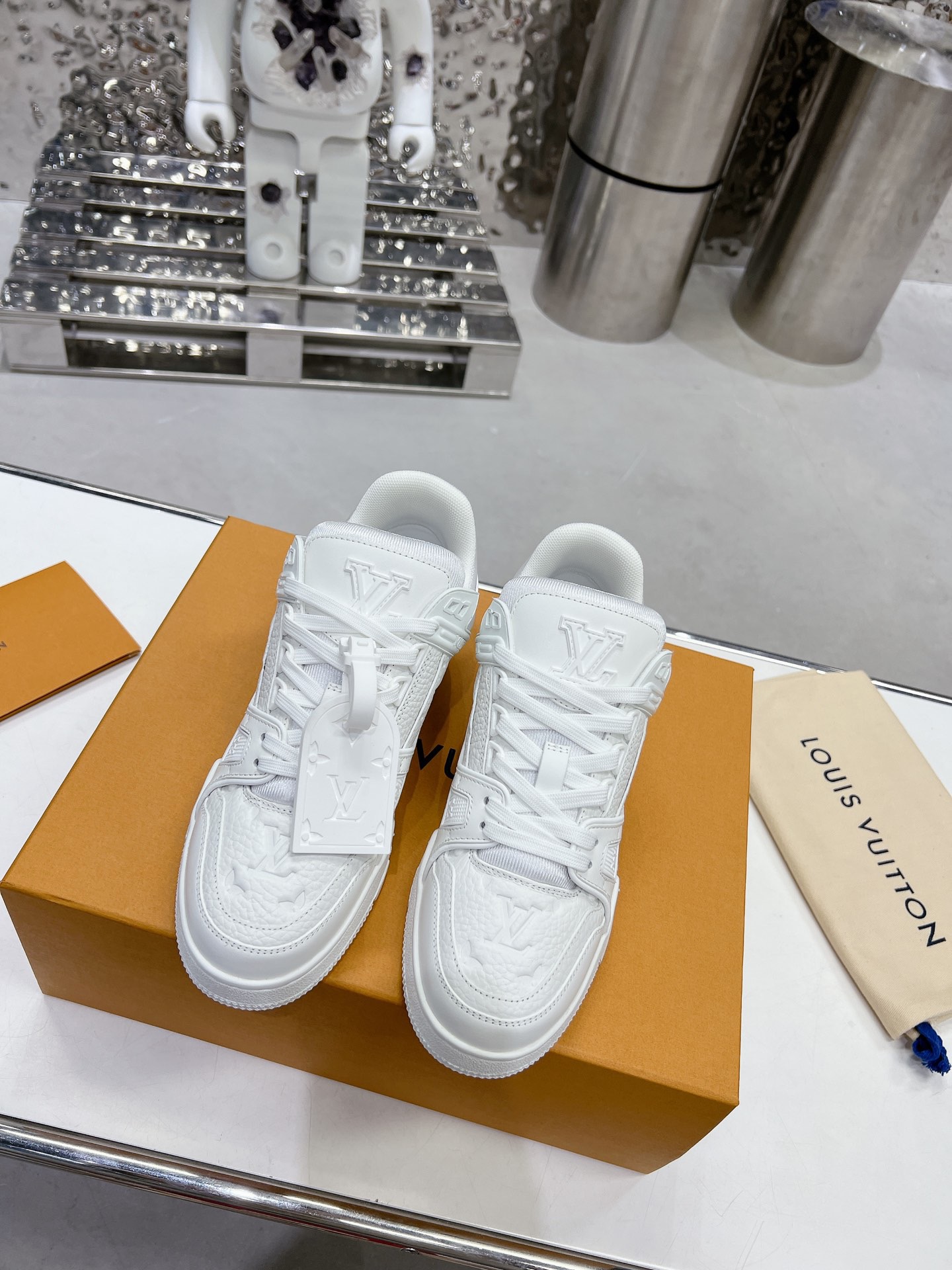 Louis Vuitton Trainer Sneaker White Size 36-46
