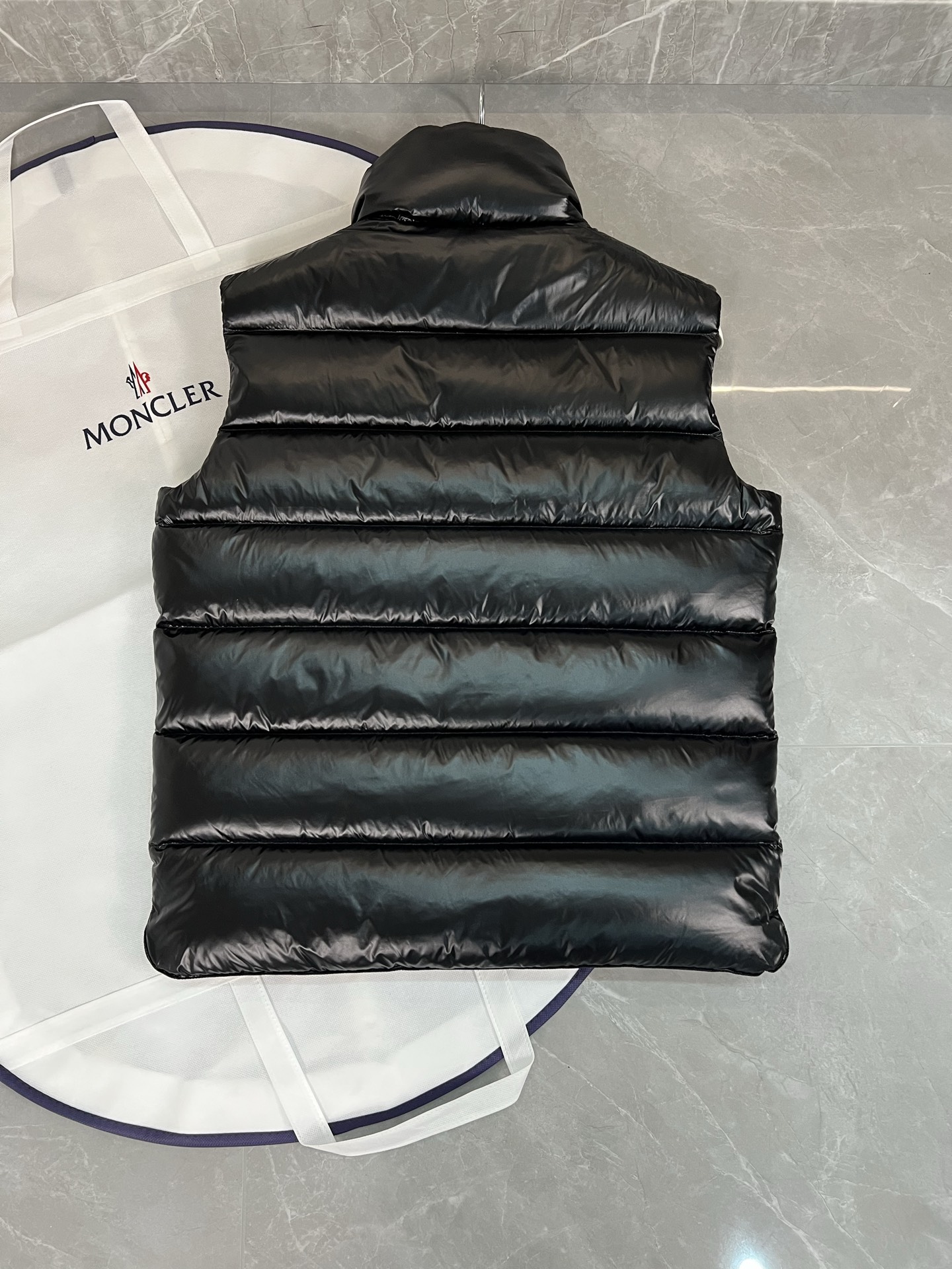 Moncler Tibb Men Winter Vest Size 1-5