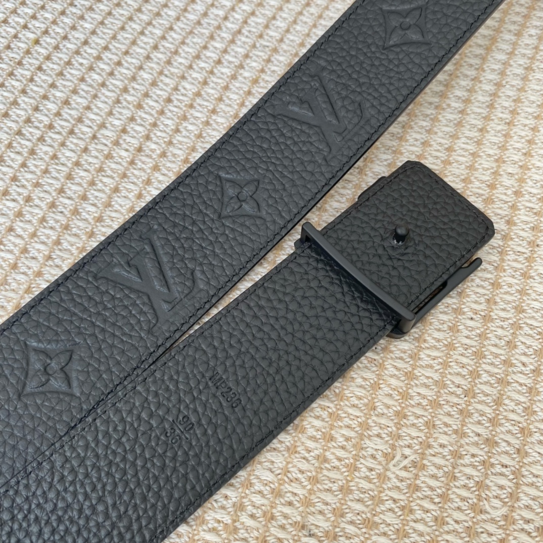 Louis Vuitton Men Belt Width 4cm