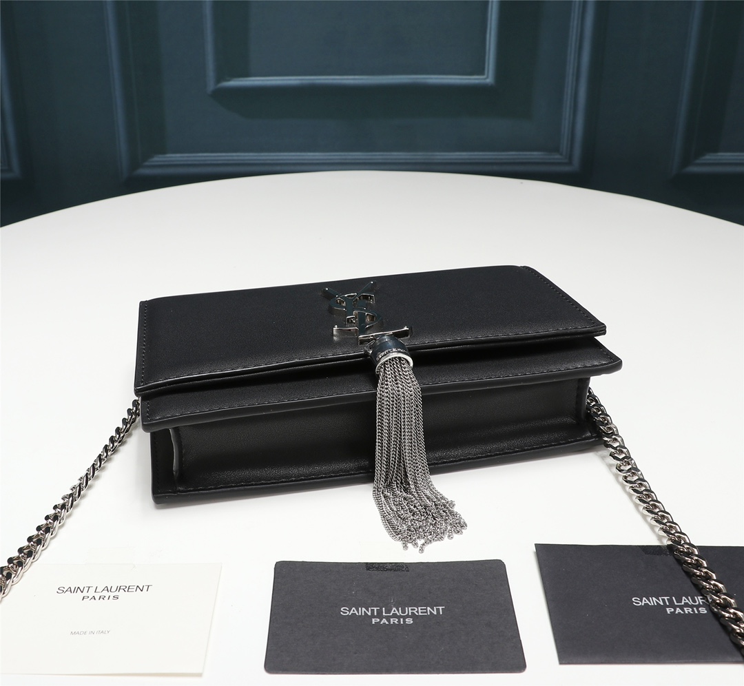 YSL Women Shoulder Bags Size 20*17*6cm