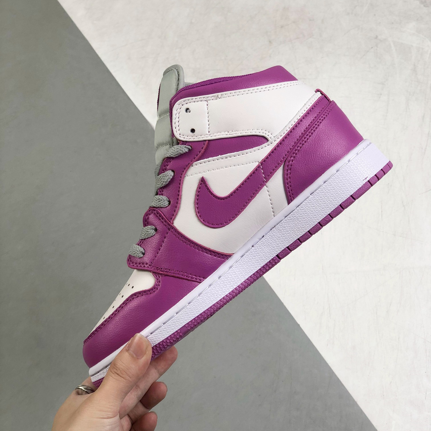 Nike Air Jordan 1 High Top Sneakers Shoes Gr. 36-46