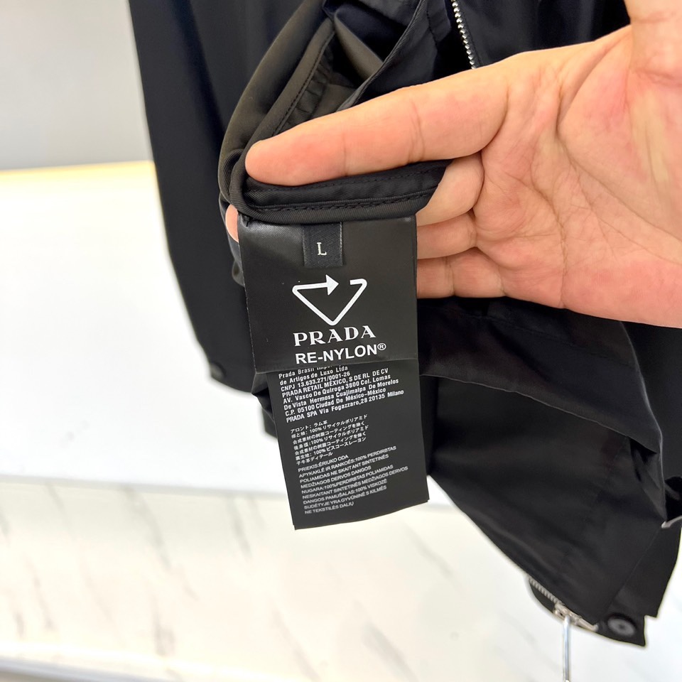 Prada Unisex Jacket Size 48-56