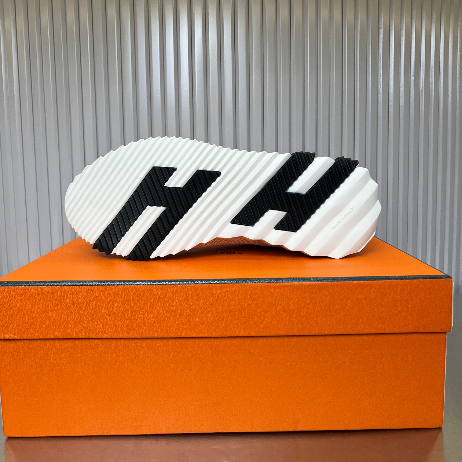 Hermes Bouncing Sneaker Size 36-46