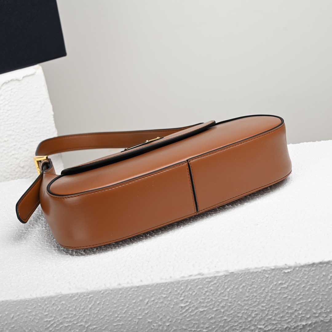 Prada 1BD358 Small Leather Shoulder Bags Size 25*15*5.5cm