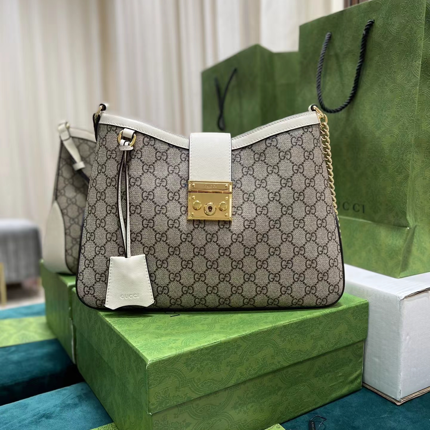 Gucci GG Ophidia GG Handbag for Women Size 32.5*24*5.5cm