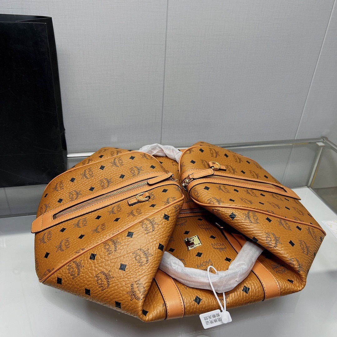 MCM Ottomar Weekender Bag in Visetos Size 45cm