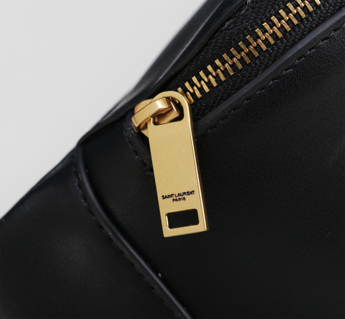 YSL Classic Women Shoulder Bags Size 25*14*3.5cm