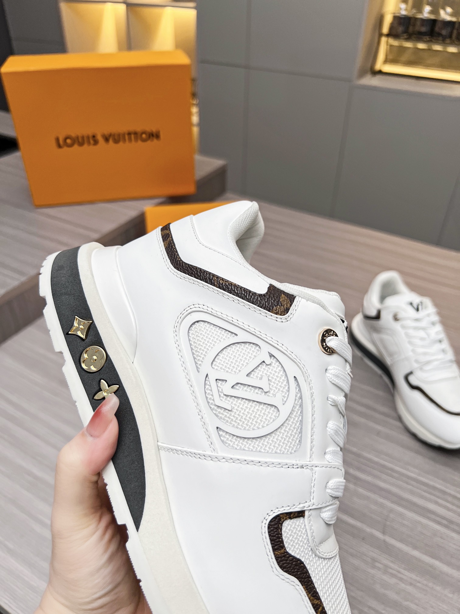 Louis Vuitton 2024ss Runaway Sneaker Size 40-46
